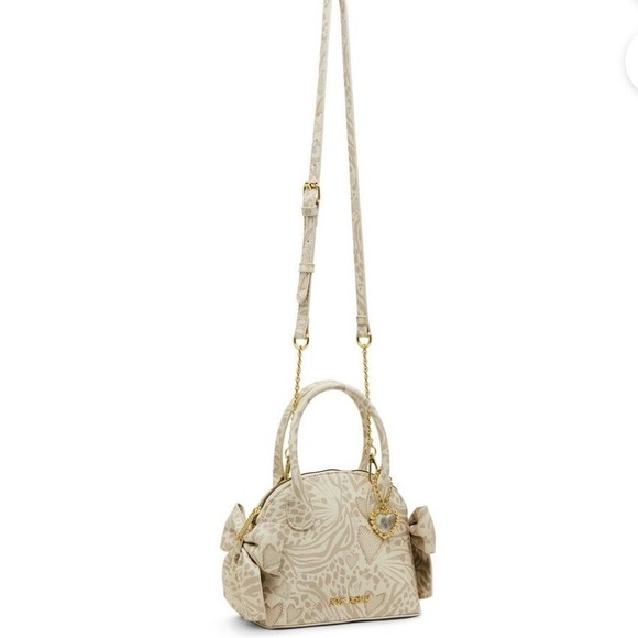 Betsey Johnson Cream Satchel with Gold Heart Charm - Picture 3 of 4
